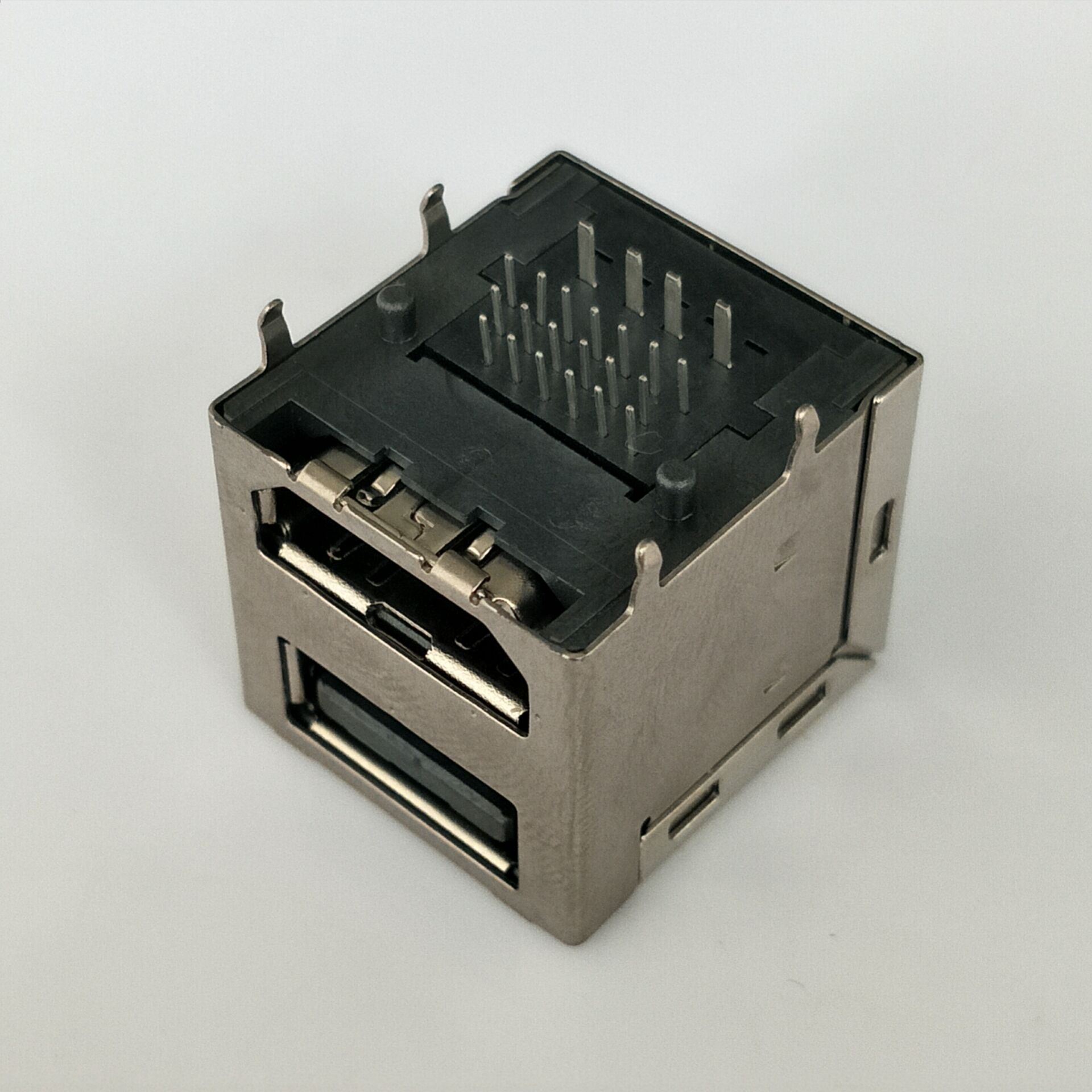 Type-C接口能成為USB PD一統(tǒng)快充標(biāo)準(zhǔn)的助力劑嗎？